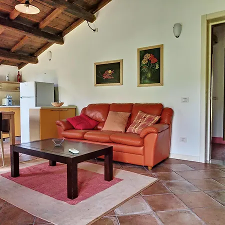 Agriturismo La Casa Del Vecchio Mulino Фермерский дом *