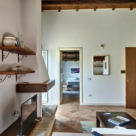 Фермерский дом Agriturismo La Casa Del Vecchio Mulino