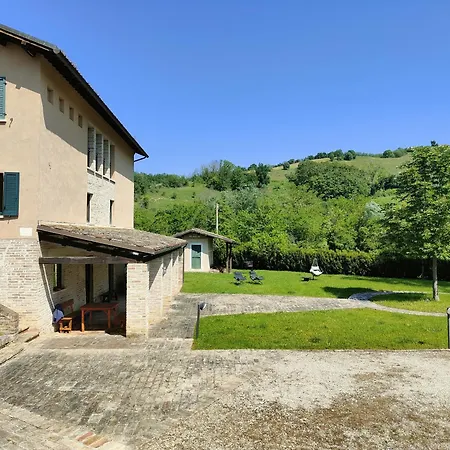 Agriturismo La Casa Del Vecchio Mulino Фермерский дом